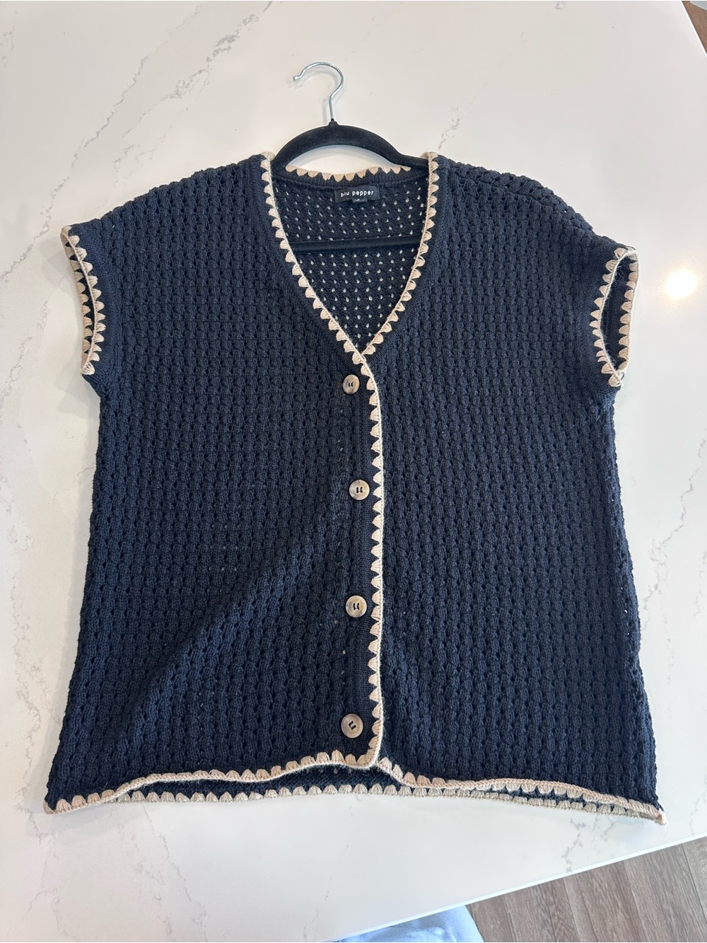 Blu Pepper Black Crochet Short-Sleeve Cardigan